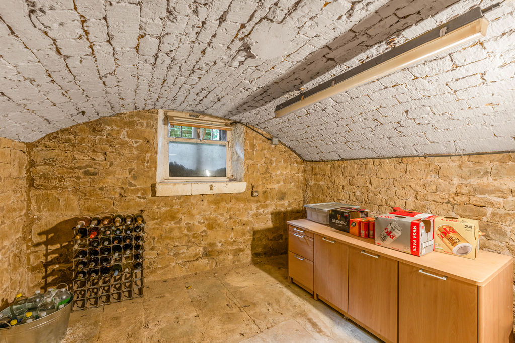 Banbury Road North Newington